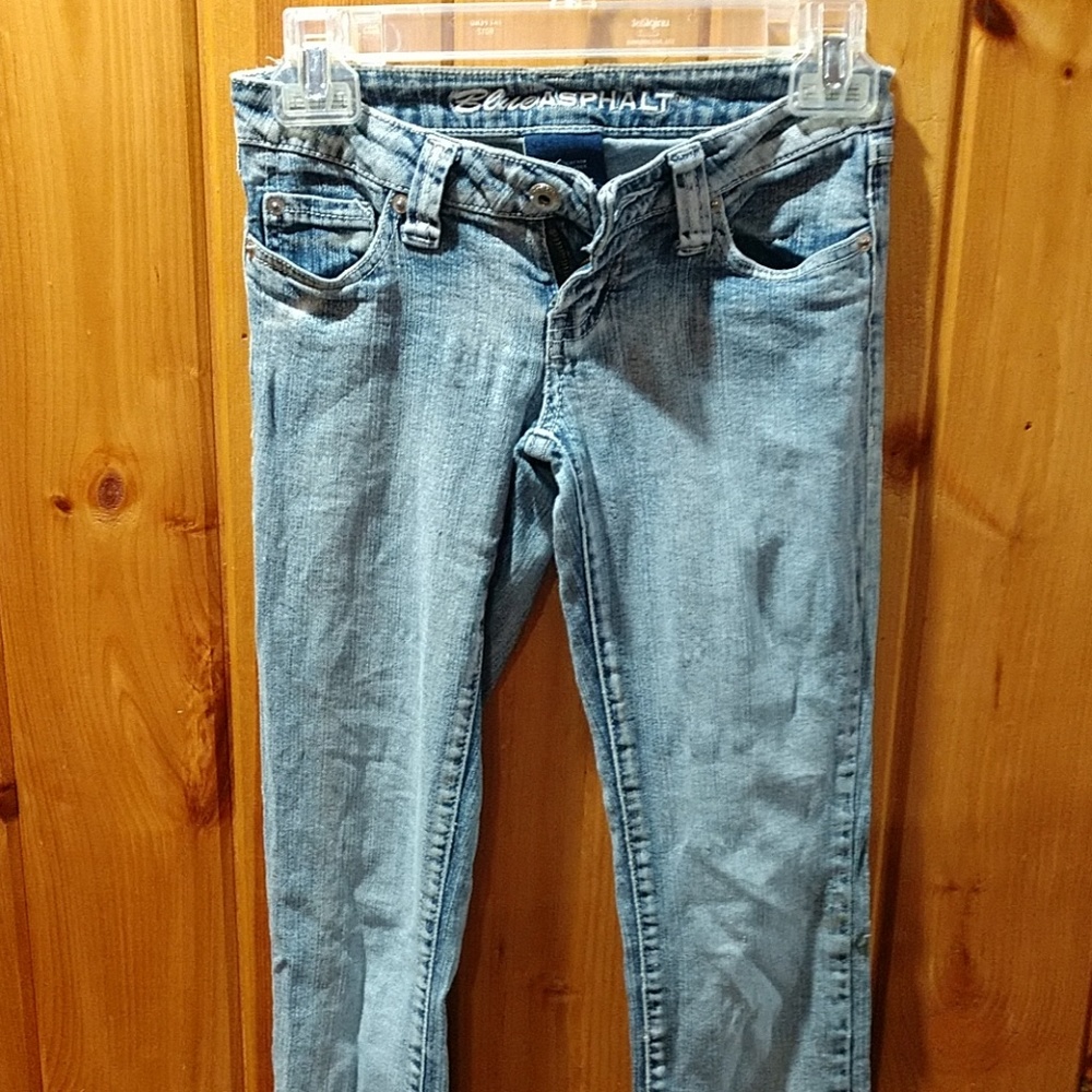 Skinny jeans